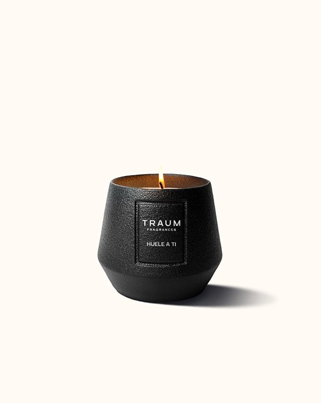 oud and bergamot aroma candle
