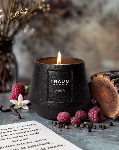 Amor handcrafted luxury soy-coconut wax candle - raspberry and clove